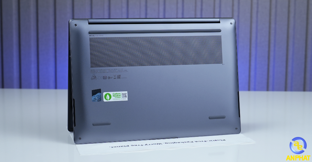 Laptop Lenovo Yoga Slim 7 14IPH11 83QM002FVN