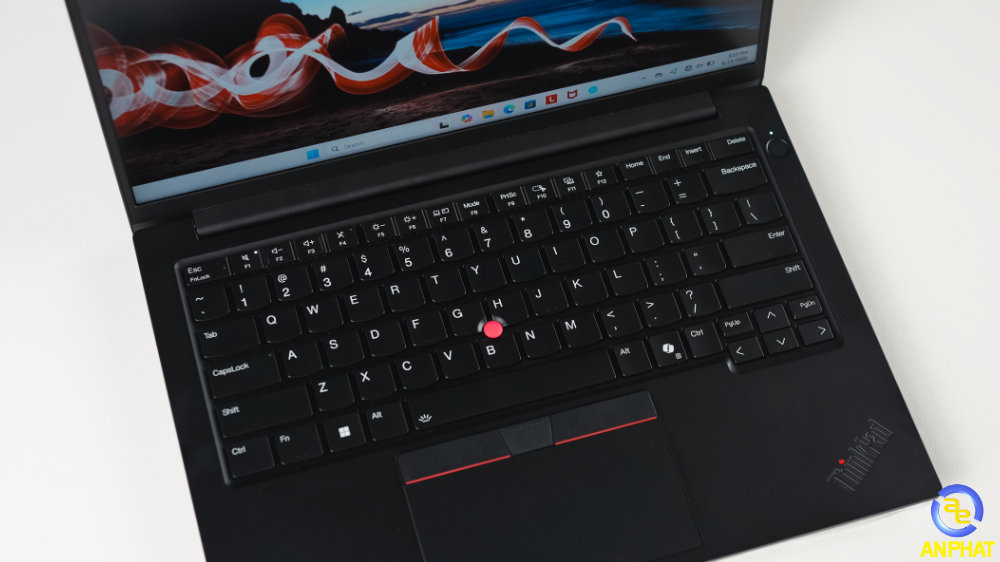 Laptop Lenovo ThinkPad E14 Gen 7 21T90025VN