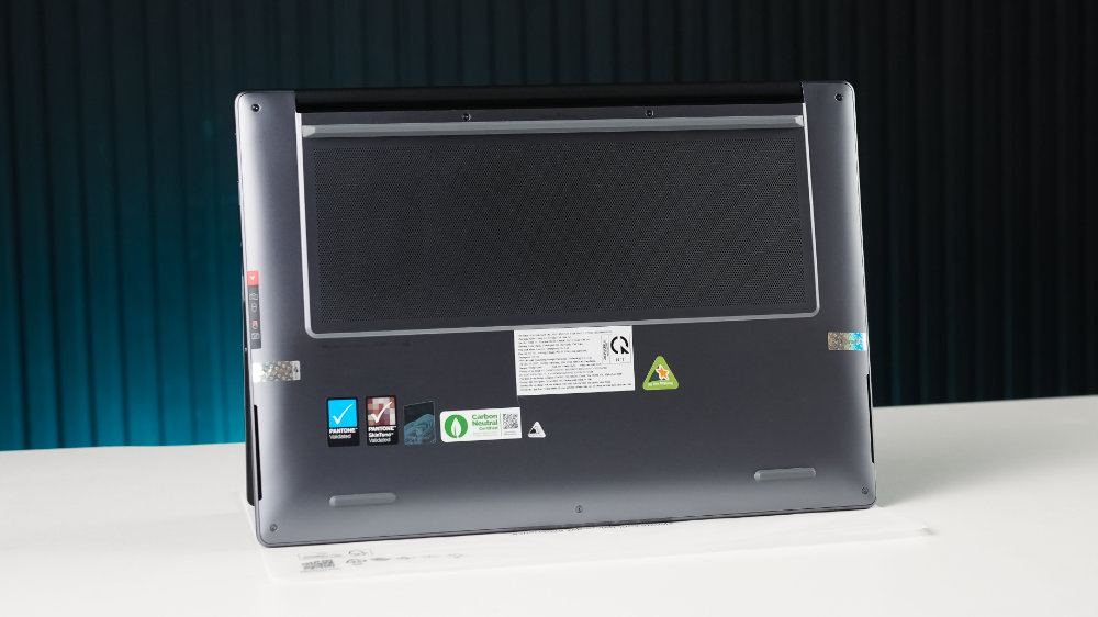 Laptop LENOVO Yoga Pro 7 15IPH11 83SN000BVN