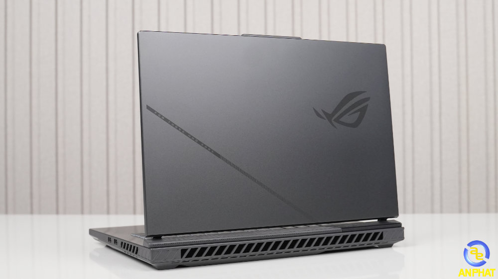 Laptop ASUS ROG Strix G16 G614PM-TS147W