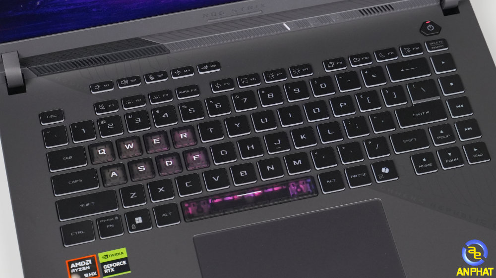 Laptop ASUS ROG Strix G16 G614PM-TS147W