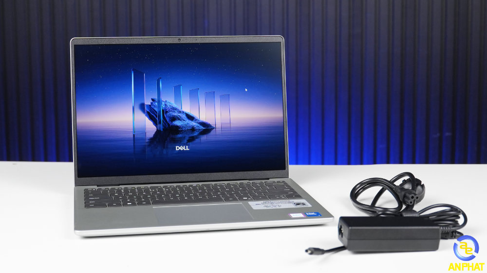 Laptop Dell Pro 14 Essential PV14250-150U-161TBU