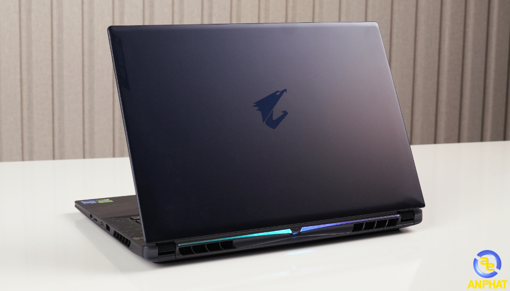 Laptop Gigabyte AORUS 16X ASG-53VNC54SH