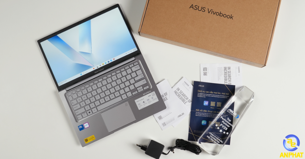 Laptop ASUS Vivobook X1404VA-EB355W