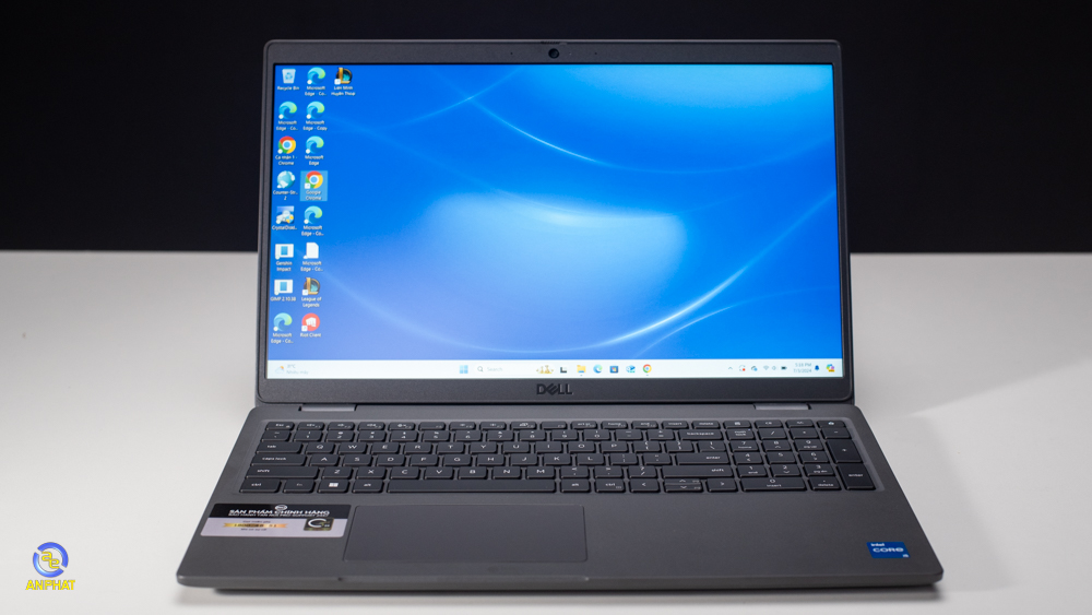 Laptop Dell Latitude 3540 71038100 Màn hình