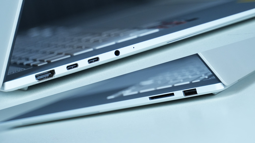 Laptop ASUS Zenbook S 16 UM5606GA-SS384WS 