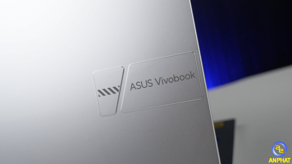 Laptop ASUS Vivobook X1404MA-EB028W