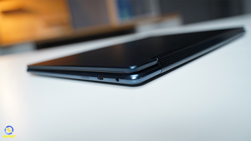 Laptop Lenovo Yoga 9 2in1 14ILL10 83LC002LVN
