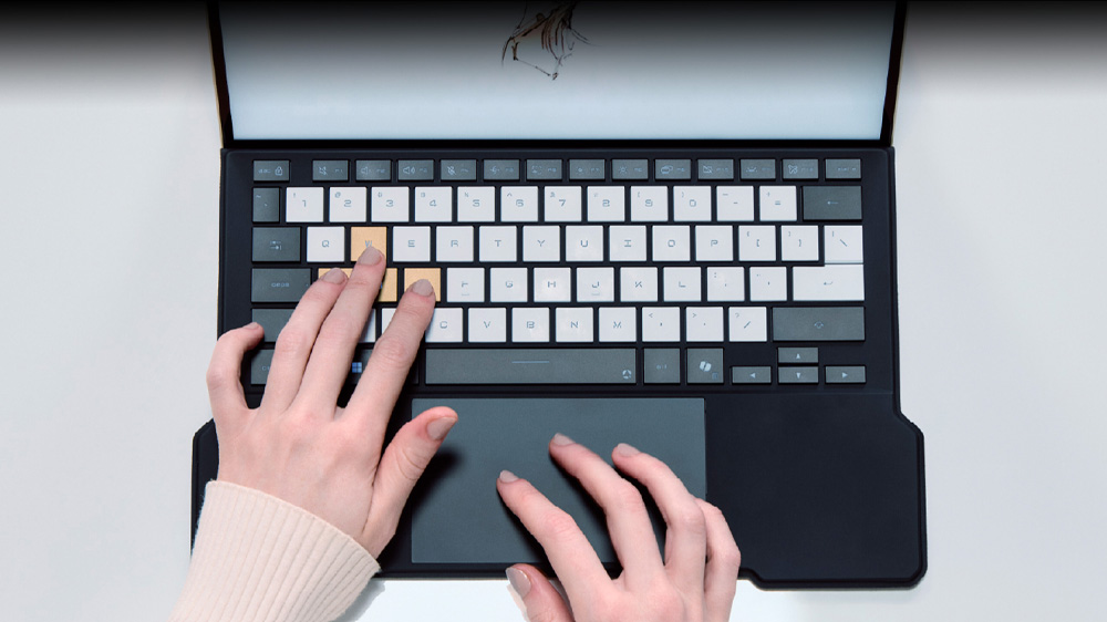 Laptop ASUS ROG Flow Z13 GZ302EAC-RU184WS (AMD Ryzen AI MAX+ 395 Processor 3.0GHz | 13.4 inch 2.5K I