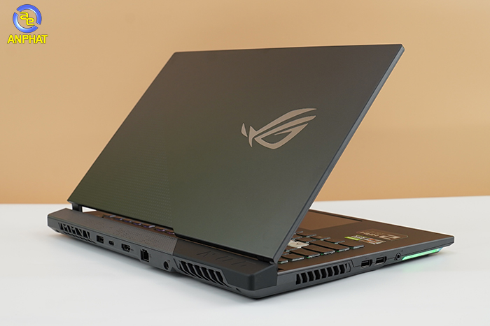 Asus ROG Strix G15 G513QC-HN015T
