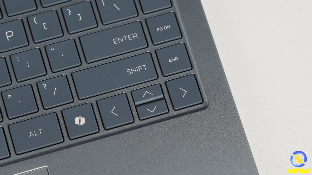 Laptop HP14-ep1200TU D0BG9PA