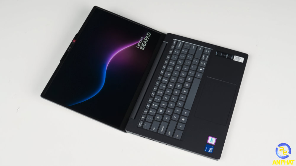 Laptop Lenovo IdeaPad Slim 3 14IWC11 83RQ002PVN