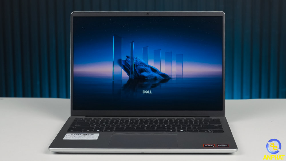 Laptop Dell 14 DC14255 R7165W11SLU