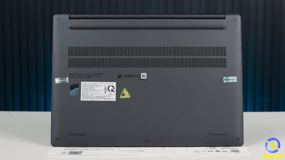 Laptop Lenovo IdeaPad Slim 3 16IPH11 83US0040VN