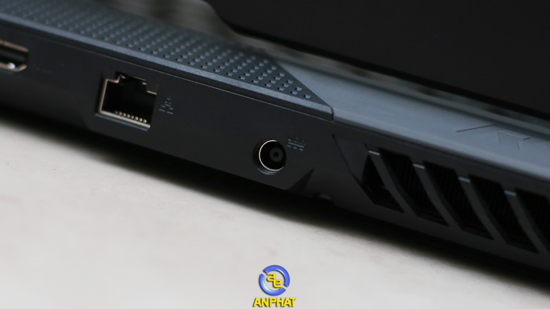 Laptop Asus ROG Strix SCAR 15 G533QR-HQ081T - ANPHATP.COM.VN