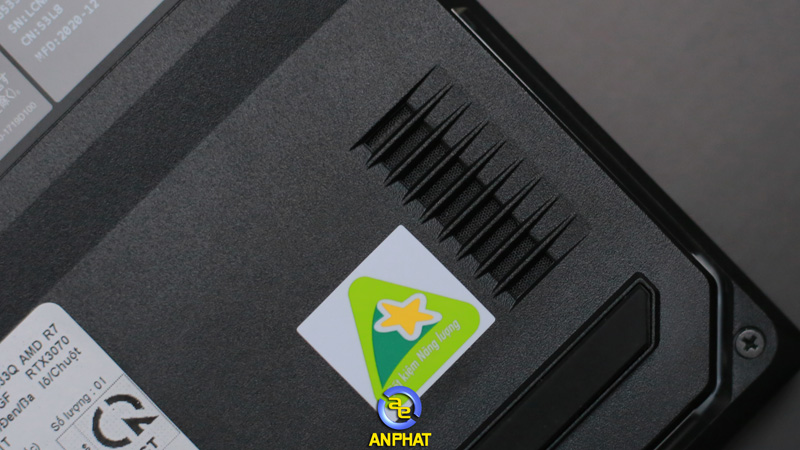 Laptop Asus ROG Strix SCAR 15 G533QR-HQ081T - ANPHATP.COM.VN