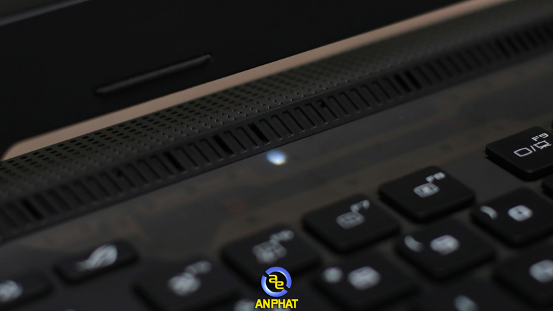 Laptop Asus ROG Strix SCAR 15 G533QR-HQ081T - ANPHATP.COM.VN