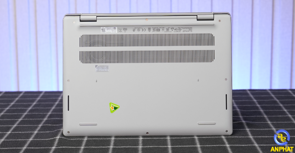 Dell Pro 14 Essential PV14250-71092352