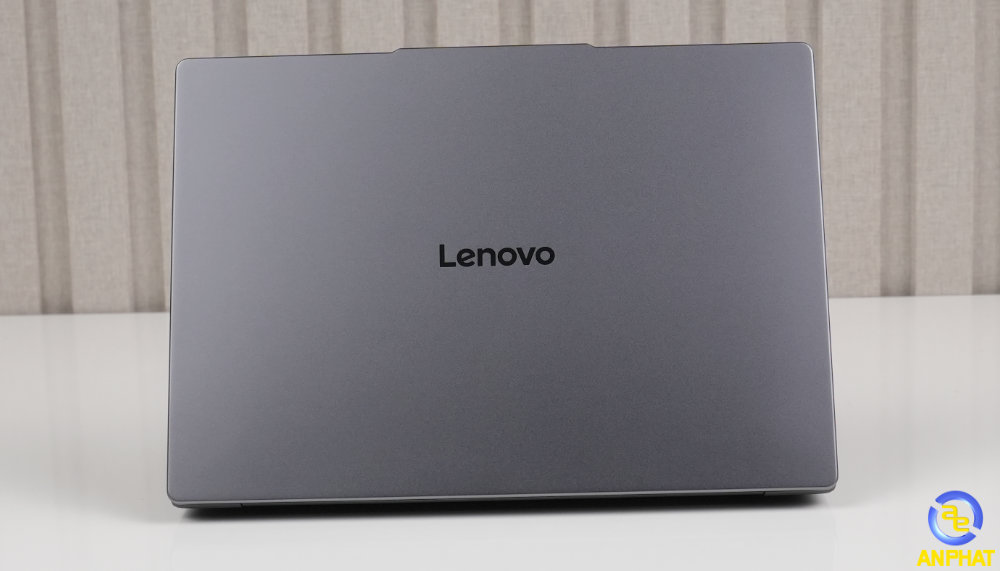 Laptop Lenovo IdeaPad Slim 3 14IPH11 83UQ000JVN