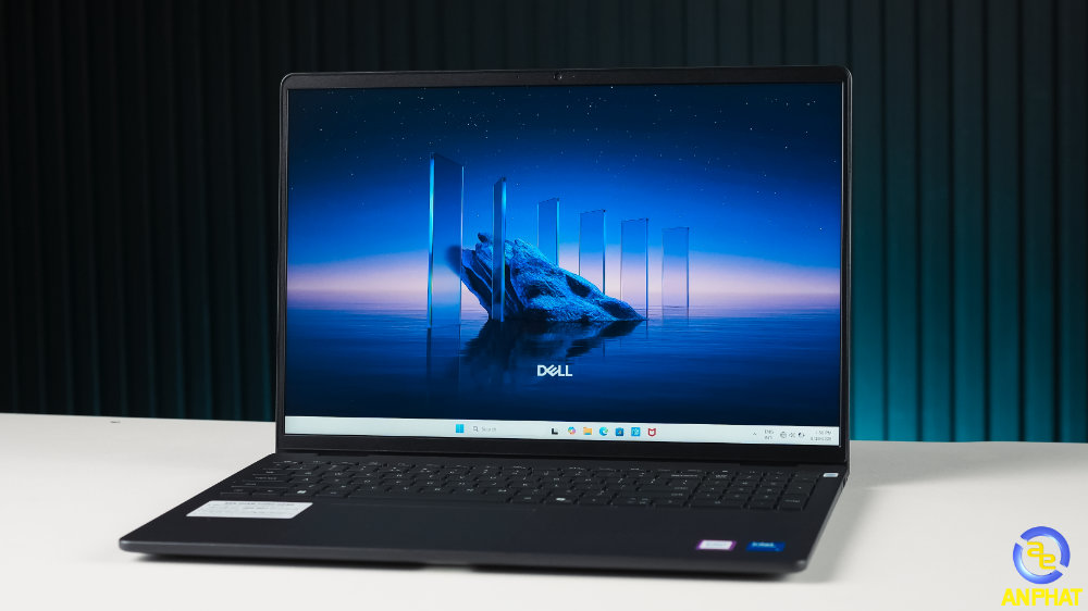 Laptop Dell 16 DC16250 C7U161W11BLU
