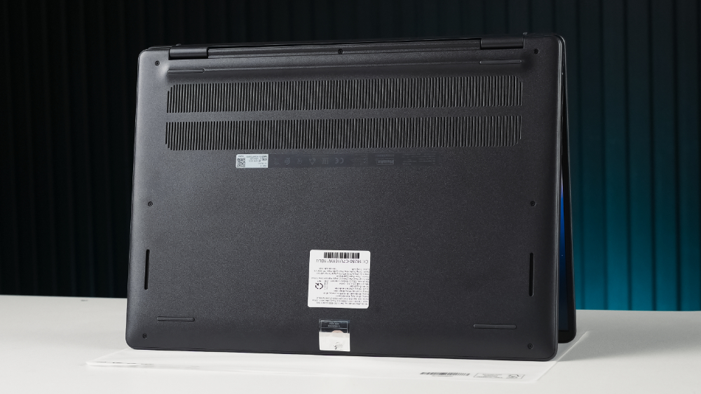 Laptop Dell 16 DC16250 C7U161W11BLU