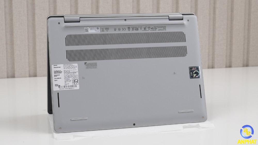 Laptop Dell 14 DC14250 C7U161W11SLU