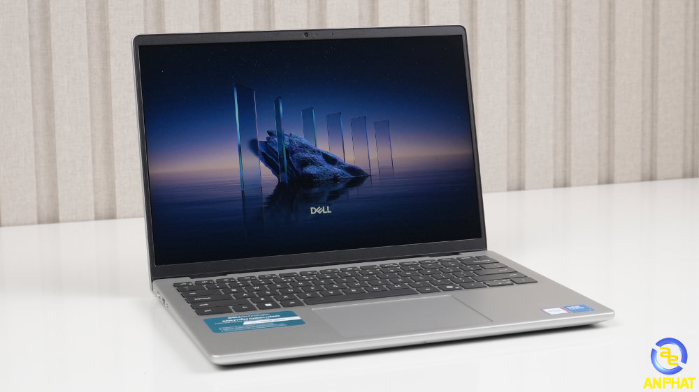 Laptop Dell 14 DC14250 C7U161W11SLU