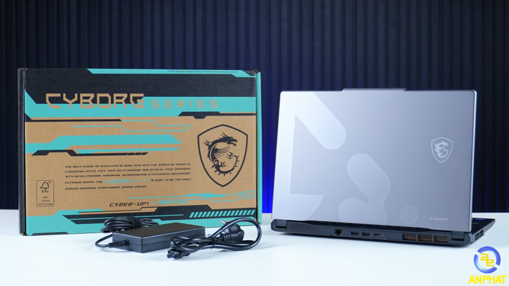 Laptop MSI Cyborg 15 C13WEO-417VN