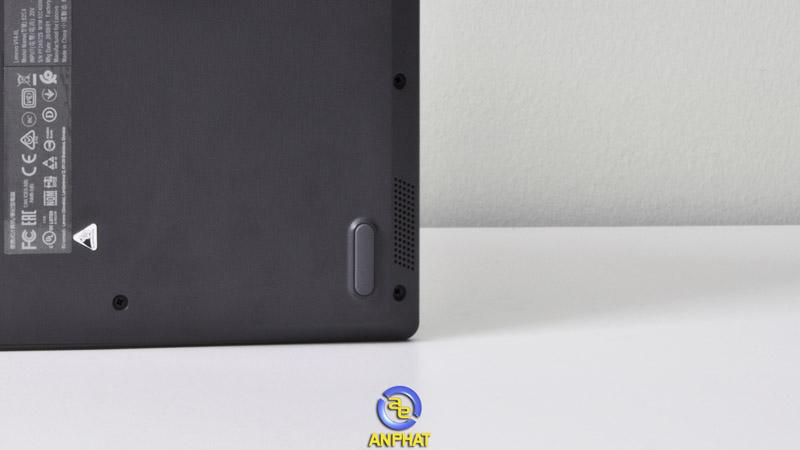 Laptop Lenovo V14-IIL 82C400W8VN - ANPHATPC.COM.VN