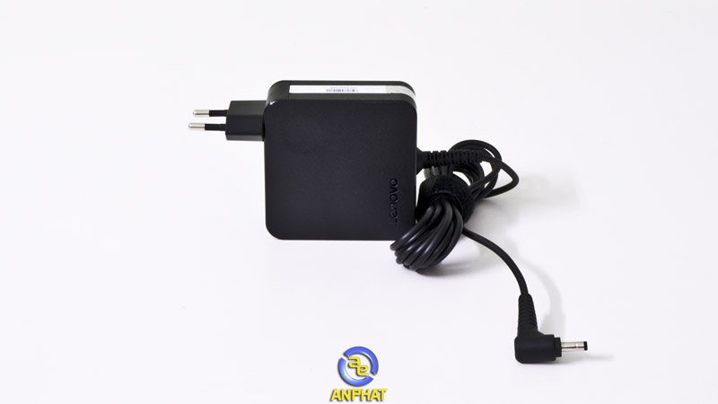 Laptop Lenovo V14-IIL 82C400W8VN - ANPHATPC.COM.VN
