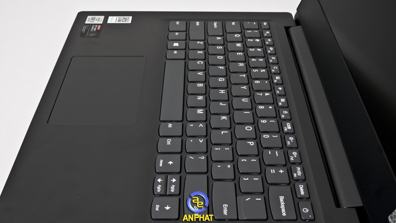 Laptop Lenovo V14-IIL 82C400W8VN - ANPHATPC.COM.VN