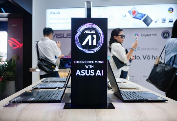 Laptop AI nào có pin lâu nhất ? Top các mẫu laptop AI pin lâu đáng mua
