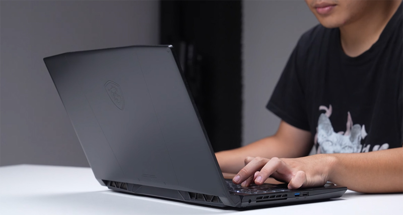 Review MSI Katana 15 B13VFK 676VN: Chiến binh gaming cân mọi tác vụ