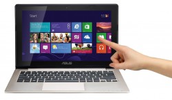 Laptop Asus X202E-CT009H