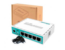 Thiết bị cân bằng tải Router MikroTik RB750Gr3 (hEX), chịu tải 80 - 100 user