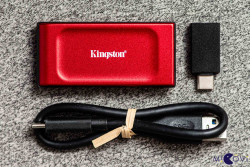Ổ cứng gắn ngoài SSD  Kingston XS1000R 2TB  (USB 3.2 Gen 2 / 1,050MB/s read, 1,000MB/s write )_ SXS1000R/2000G