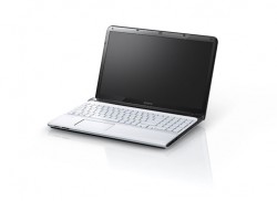 Laptop Sony Vaio SVE15123CV Đen/Trắng