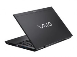 Laptop Sony Vaio SVS13132CVB Đen